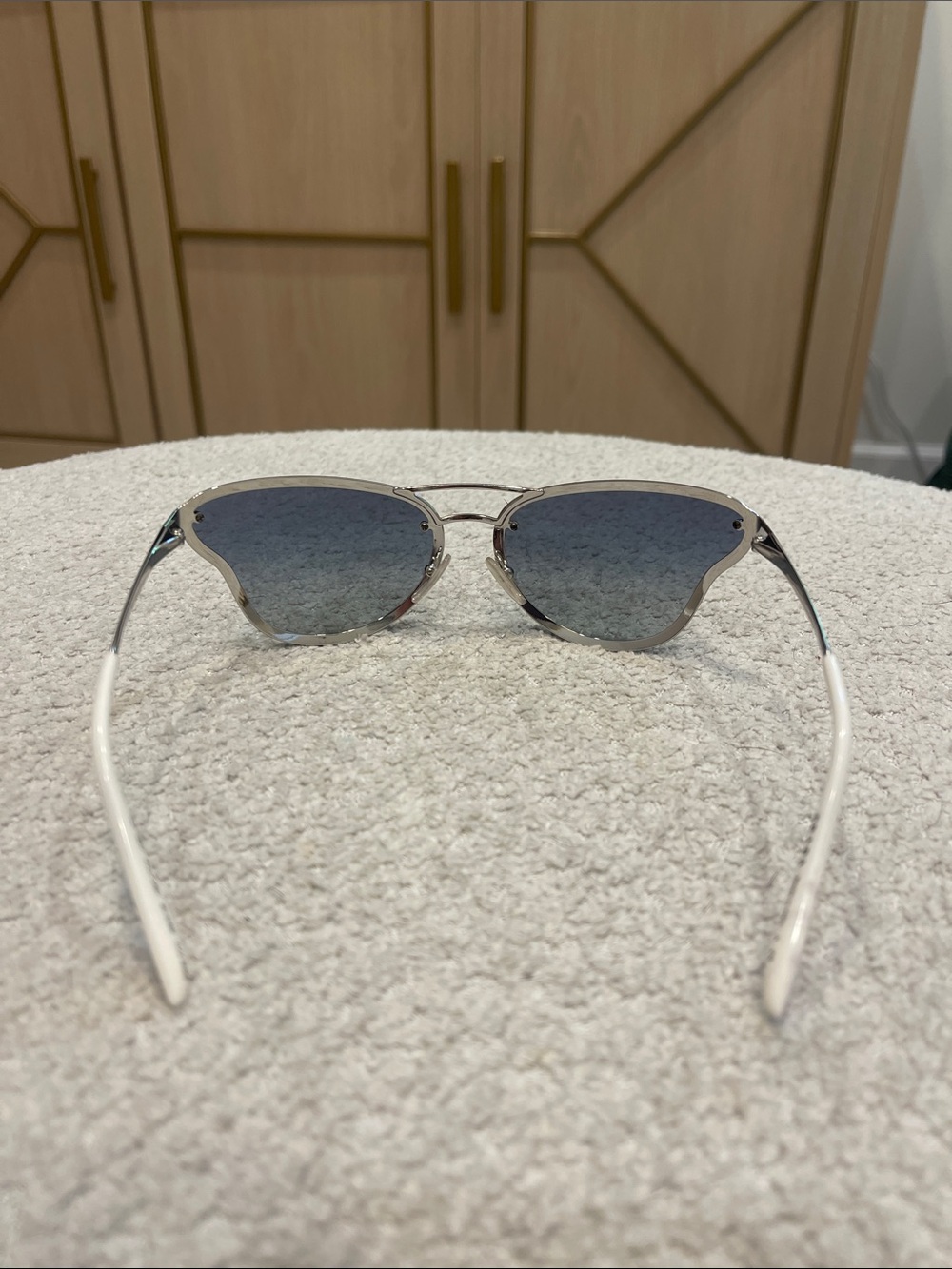 NWOT Authentic Prada Butterfly Sunglasses in Gradient Gray with Prada Black Case - Picture 9 of 10